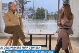 [VÍDEO] Un entrevistat s'esforça en parlar català i la presentadora d'IB3 li diu que parli en castellà «así nos damos más prisa»