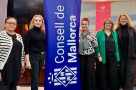 El Consell de Mallorca reuneix famílies i professionals per tractar la importància dels límits en l'educació