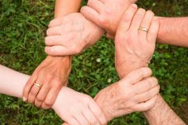 La Conselleria d’Educació i Universitats concedeix ajuts per valor de 350.000 euros a les associacions i federacions de famílies