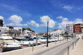 Tanquen els ports de Maó i Ciutadella pel fort vent