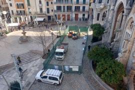 Les obres davant la Parròquia.