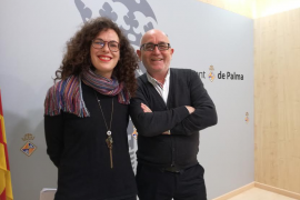 La regidora de Participació Ciutadana i Coordinació Territorial, Eva Frade, ha explicat quins artistes actuaran a cada un dels escenaris de la Revetla 2017.