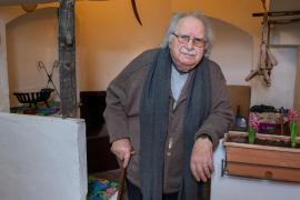 Jaume Santandreu: «Fins ara hem tengut exclosos. Ara han aparegut uns nous pobres: els enclosos, els que fan feina però no es poden pagar el lloguer»