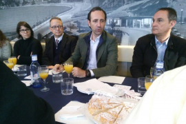 Bauzá: «Recuperaré el trilingüisme, el català tornarà a ser un mèrit i eliminaré l'ecotaxa»