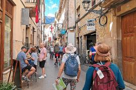 El 38% dels negocis del carrer de sa Lluna són forans o franquícies