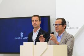 Galmés i Fuster en una roda de premsa del Consell de Mallorca.