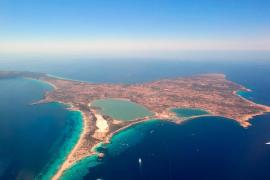 Formentera obre un canal de denúncies anònimes per a combatre el lloguer turístic il·legal