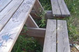 Una de les imatges captades del mobiliari urbà.