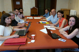 Les formacions PSIB, Més i Podem en la reunió celebrada aquest dijous.