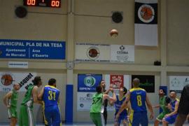 Imatge durant un partit de bàsquet Son Servera.