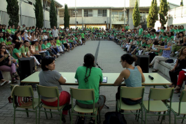 L'Assemblea de Docents, insatisfeta després de la reunió entre entitats i partits 