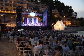 PUERTO DE SOLLER - MUSICA - El Port de SÃ³ller se rinde a las âhavaneresâ.
DespuÃ©s de una interrupciÃ³n de dos aÃ±os por la