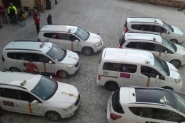 Taxis estacionats al Mirador de la Seu.