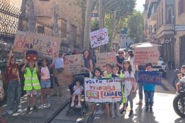 Ses Marjades reivindica una ruta escolar segura