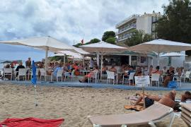 El GOB denuncia l’explotació il·legal durant dos anys del quiosc-bar a la platja de Son Moll