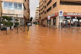 Els dos temporals van causar enormes danys materials a la ciutat d'Eivissa.