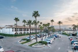 El GOB celebra la denegació de la llicència de legalització del Botel Alcudiamar i reclama la restauració de la legalitat al port d’Alcúdia