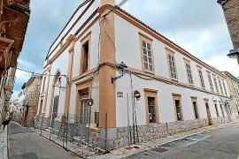 Paralitzada de nou l’adjudicació del projecte del Defensora