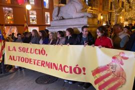 Apesteguia i Vidal: «La manifestació d'avui ens recorda que el mallorquinisme polític vol dir més democràcia i més drets»