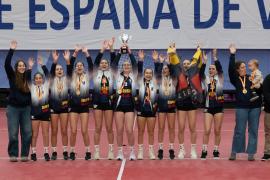 Doblet històric amb dos ors per les infantils i els juvenils del Volei Sóller