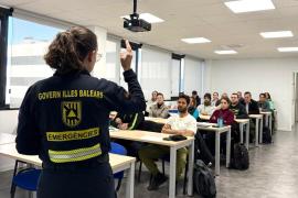 Comença el curs bàsic dels voluntaris de Protecció Civil a totes les illes