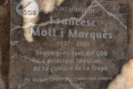 Una placa a La Trapa servarà per sempre la memòria de Francesc Moll