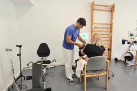 Dependència acaba d'incorporar 16 professionals a les places creades per a reduir les llistes d'espera.