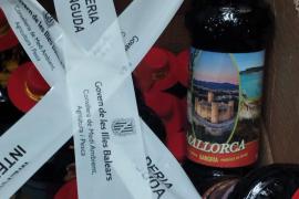 Intervenen a l’aeroport de Palma una partida de sangria comercialitzada amb la denominació 'Mallorca' elaborada fora de l’illa