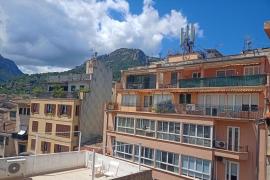 SOLLER. VIVIENDA. SÃ³ller pateix manca dâestoc de pisos de lloguer. Les immobiliÃ ries de la Vall no poden oferir als clients