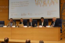 El Govern, la UIB, el president del TSJIB i l’OCB es comprometen en la defensa dels drets lingüístics