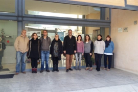 El batle de Palma, José Hila, juntament amb la regidora de Benestar i Drets Socials, Mercè Borràs, han visitat aquest dilluns el nou punt d'Atenció de La Soledad.