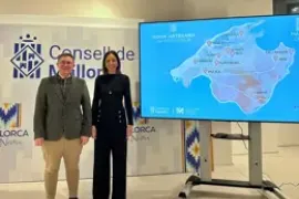 El Consell ven 'turisme responsable' a Berlín mentre ignora la massificació turística