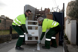 Aprovada la compra de vehicles.