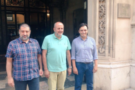  Jesús Jurado de Podem, Miquel Ensenyat de MÉS i Francesc Miralles del PSIB aquest dilluns al Consell.