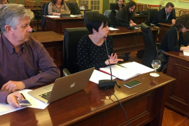 El Parlament reclama al Govern que desenvolupi mesures contra el matrimoni forçat.