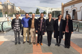 Les àrees de Mobilitat de Palma i Donostia es reuneixen per tractar la pressió de vehicles a l'estiu