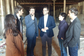 El regidor d'Urbanisme, Antoni Noguera, ha explicat que es crearan dos espais diàfans de 800 metres.