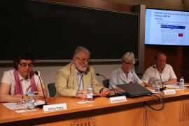 L'ús del català segueix en descens, molts l'entenen però pocs el parlen