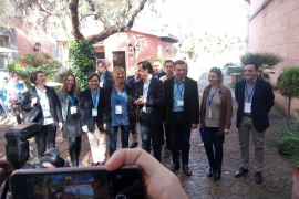 Dirigents del PP balear i Fernando Martínez-Maillo aquest dissabte a Es Molí d’es Comte.