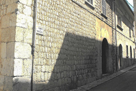 Les monges de la Caritat han venut el casal de Los Jardines